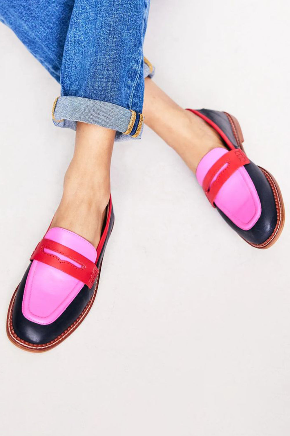 Faius™ | Black loafers with coloured details