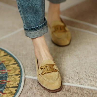 Low Heel Buckle Shoes