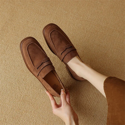 Round Toe Chunky Heel Pumps