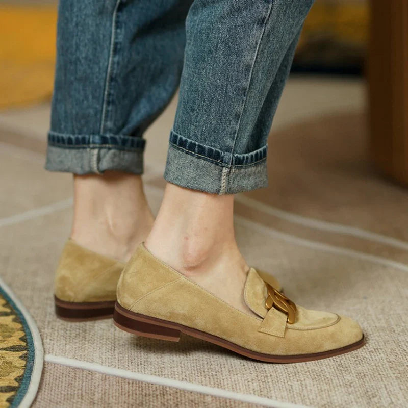 Low Heel Buckle Shoes
