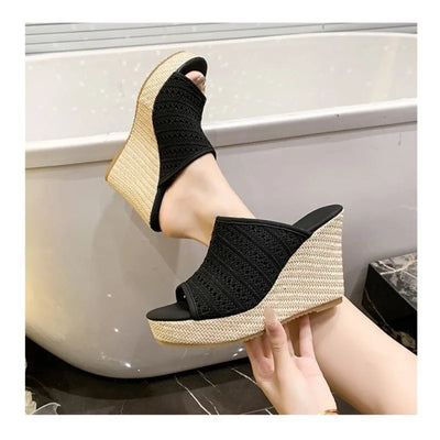 Thick-soled Wedge