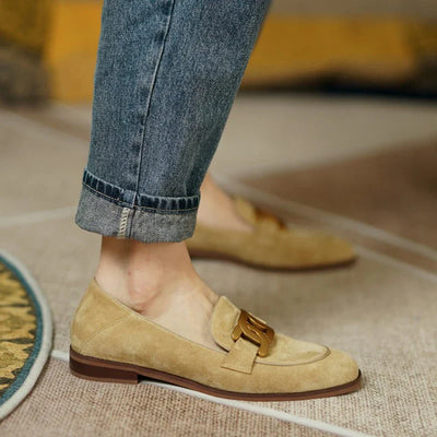 Low Heel Buckle Shoes