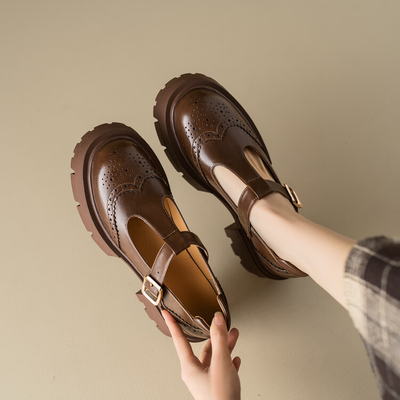 Round Toe Retro Sandals
